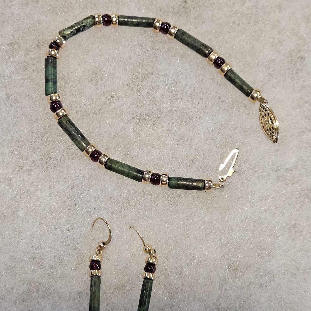Elegant Sage Green with Garnet and Gold Bracelet and Earrings Set